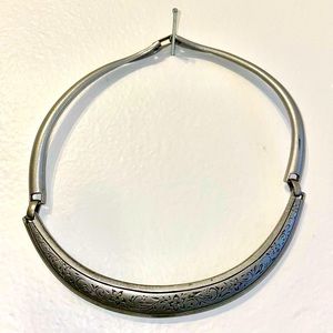 Vintage Silver Collar Necklace w/ Flowers